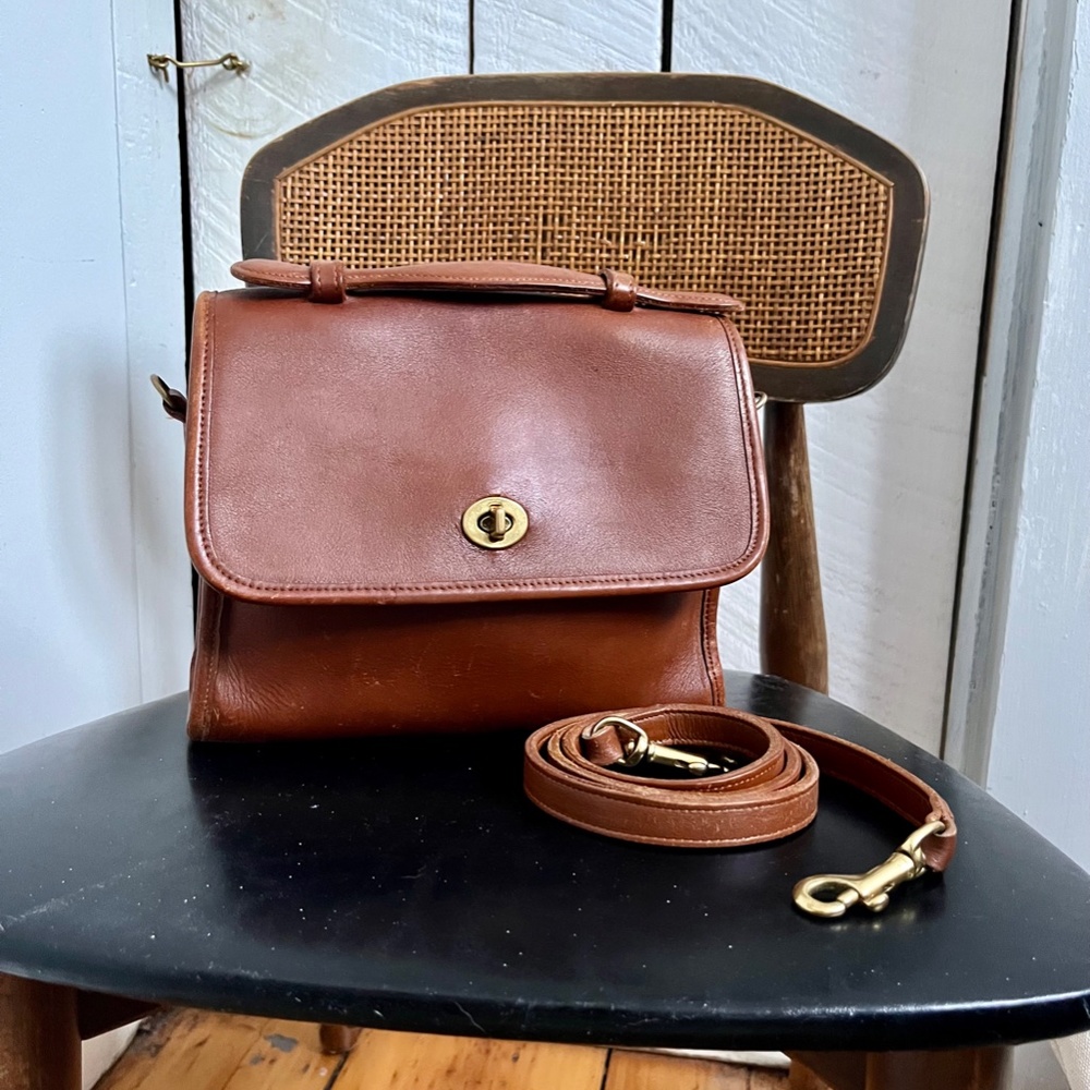 Vintage Coach Court Bag - Picture 4 of 8